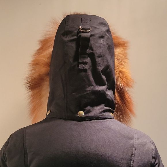 ****SOLD*****Moose Knuckles Parka Jacket - Picture 7 of 13